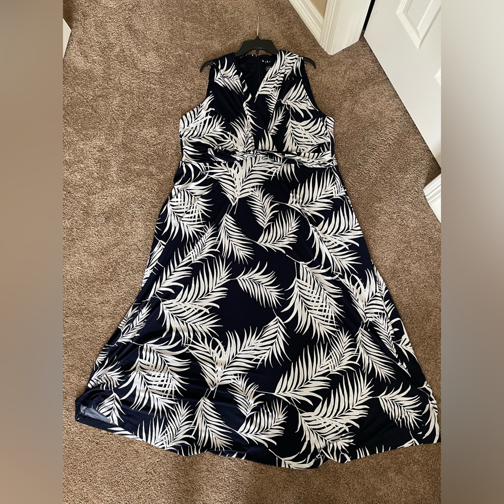 Jessica Howard maxi dress size 22W